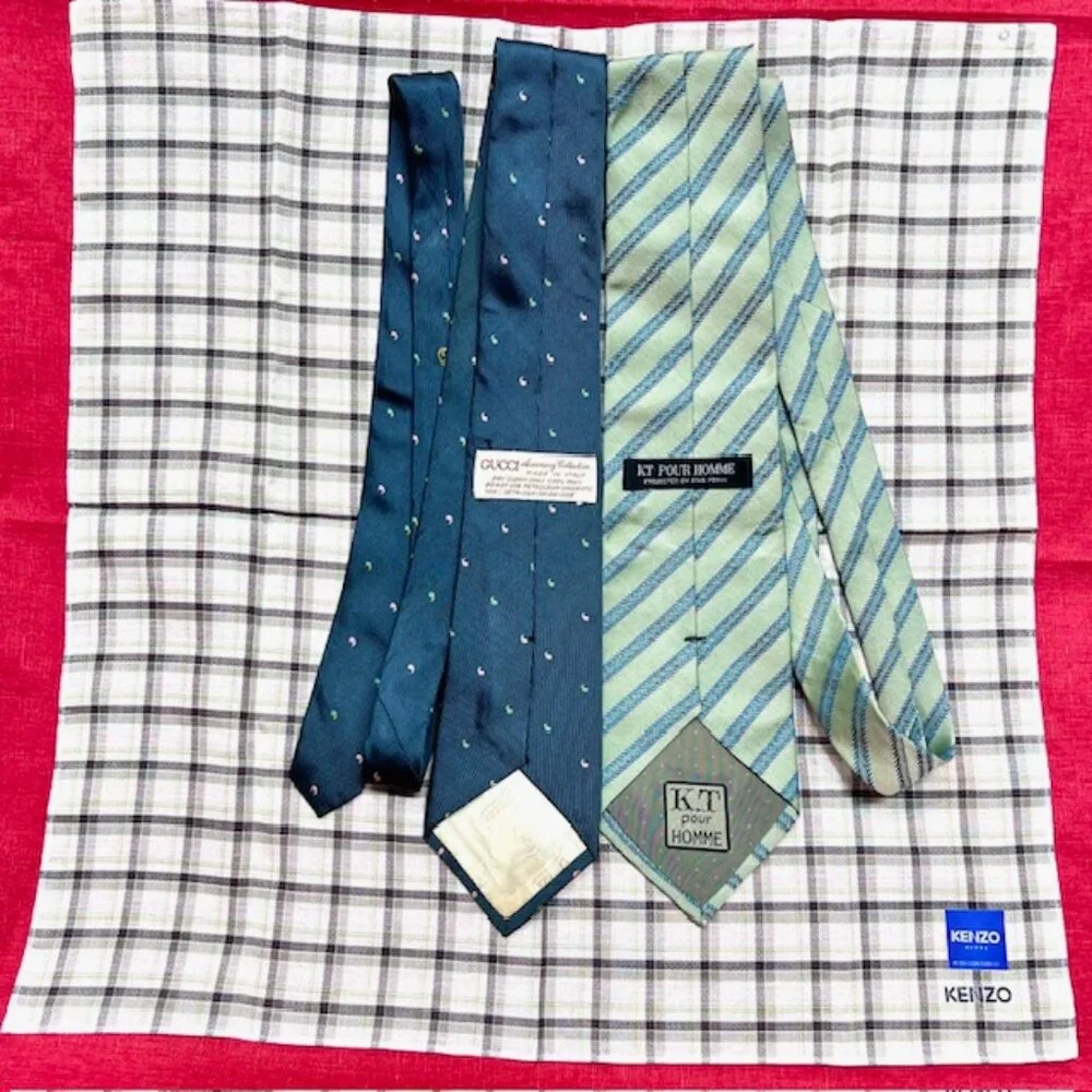 2 Neck Ties Silk: Gucci dark green & KT Homme +1 Kenzo Paris Handkerchief (40)